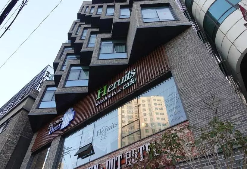 Brown Dot Hotel Masan Yangduck