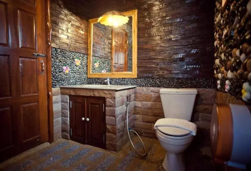 هتل Chatsuree Boutique Resort
