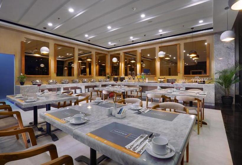 酒店 Harper Cikarang By Aston