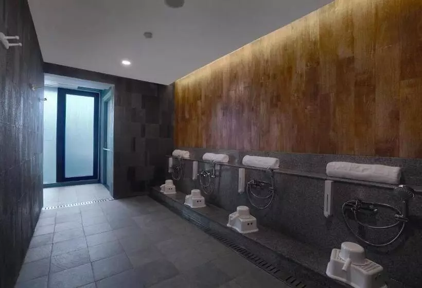 Hotel Harper Cikarang By Aston