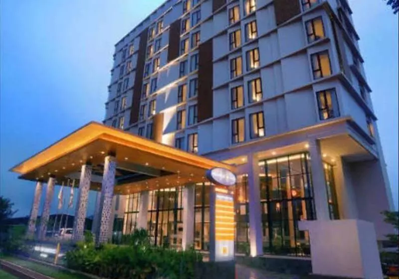 Hotel Harper Cikarang By Aston