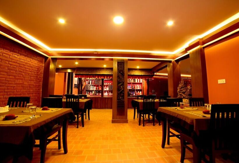 هتل Heritage Malla