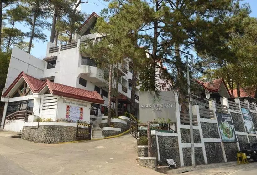 ホテル Mines View Park