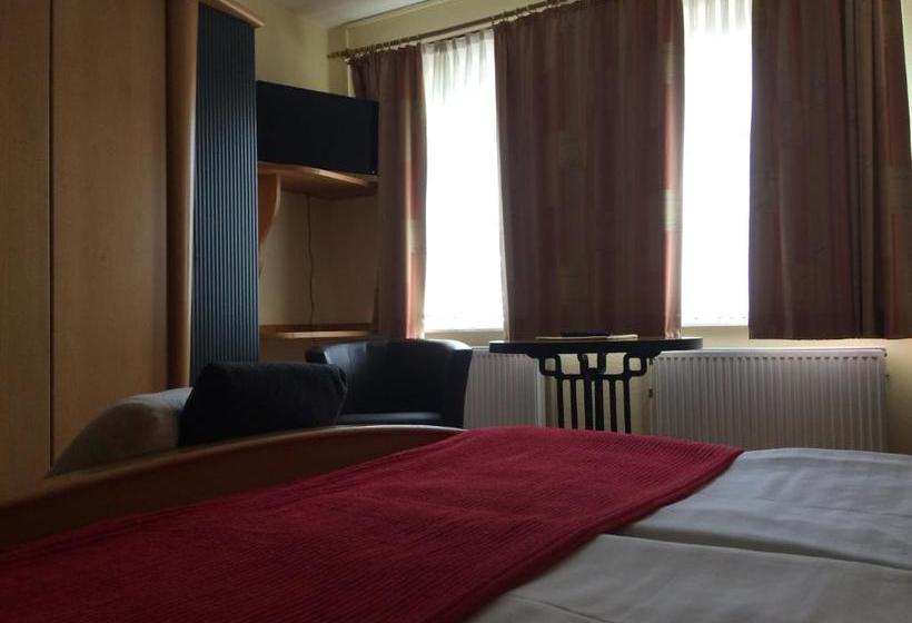 酒店 Restaurant Tonino