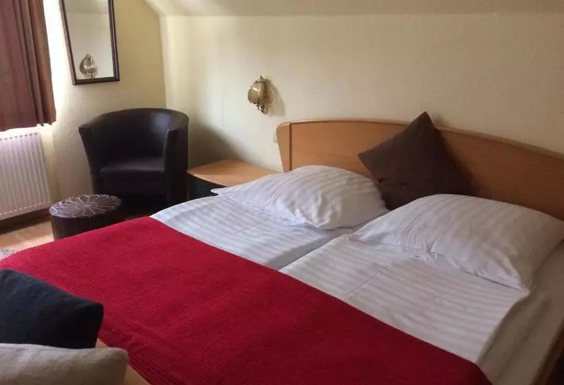 Hotelli Restaurant Tonino