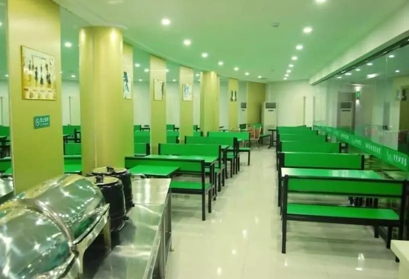 Hotelli Vatica Hengshui Halixun Peace Hospital