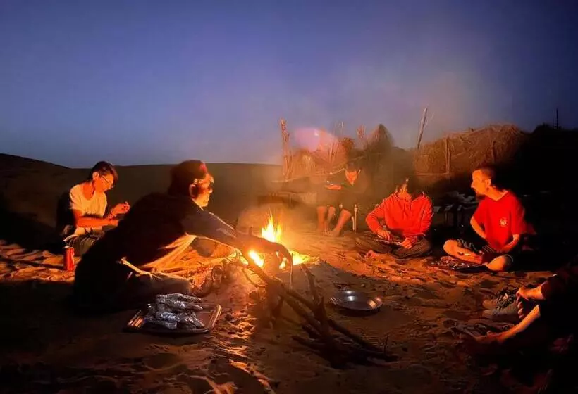 تختخواب و صبحانه Fotiya Jaisalmer