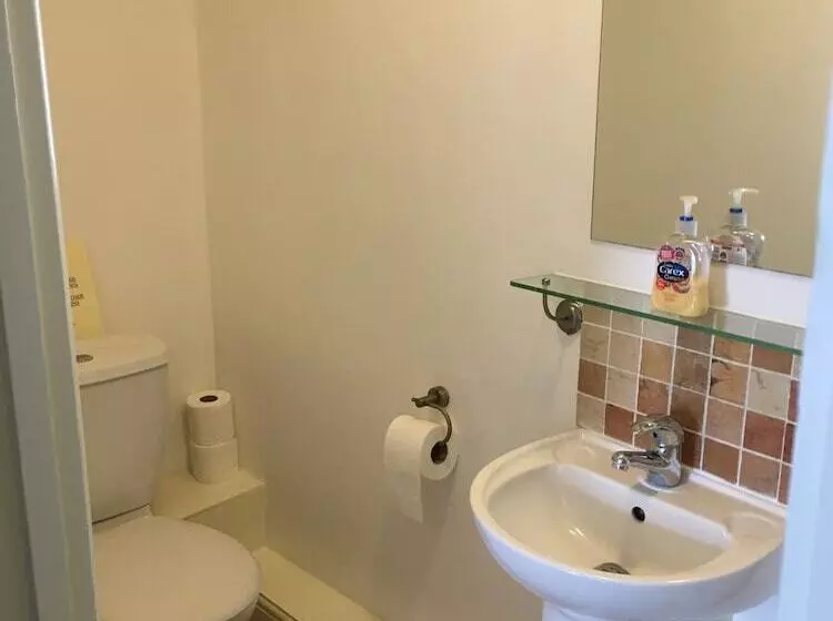 Aamiaismajoitus (B&B) The Chequers