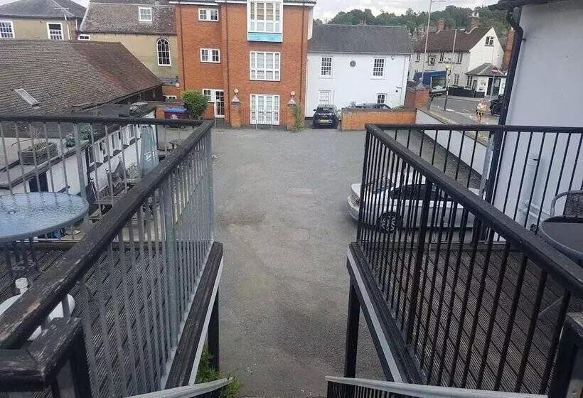 Aamiaismajoitus (B&B) The Chequers