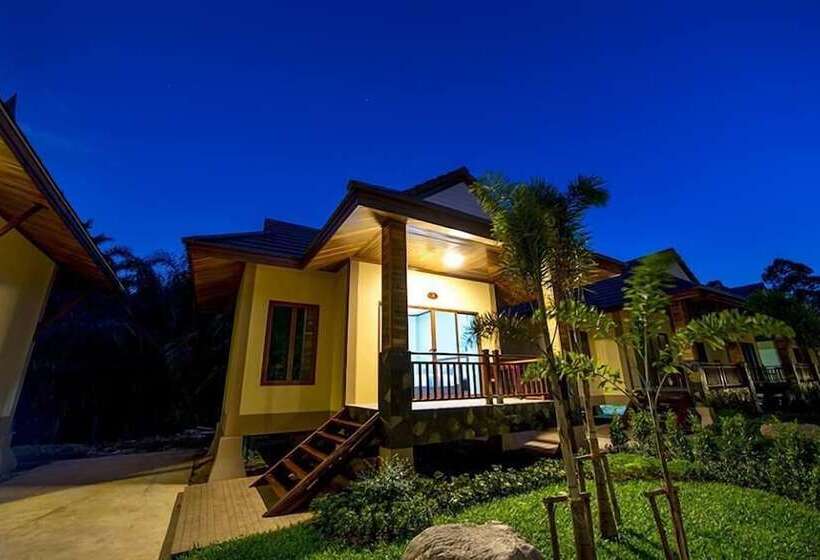 هتل Dusit Phuphaya Resort