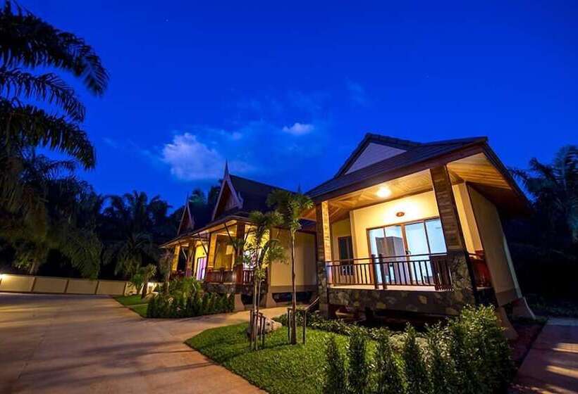 هتل Dusit Phuphaya Resort