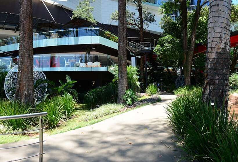 Paseo La Galería Hotel & Suites