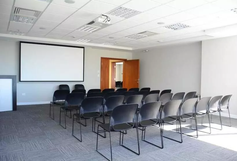 Paseo La Galería Hotel & Suites