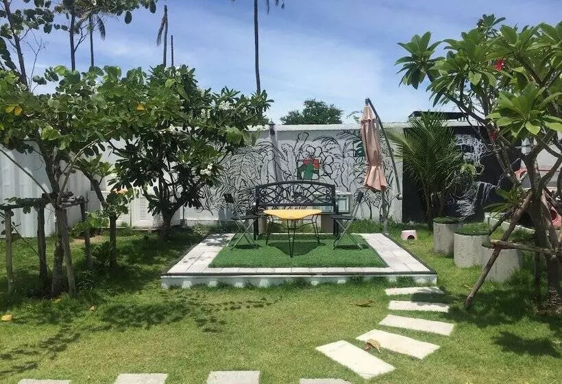 Loft Caravan Resort