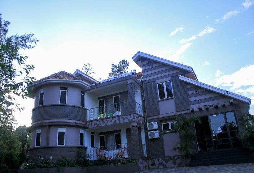 استراحتگاه Saffron Beach Bistro & Cottages