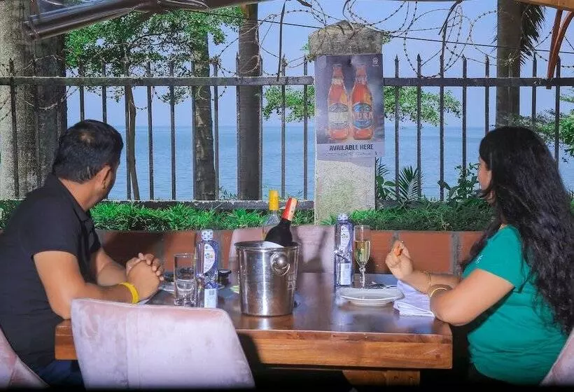 Lomakeskus Saffron Beach Bistro & Cottages