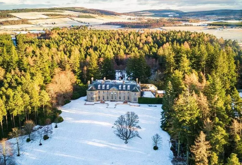 تختخواب و صبحانه Blervie House