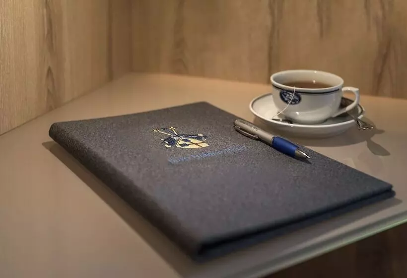 Aamiaismajoitus (B&B) Burg Heimerzheim