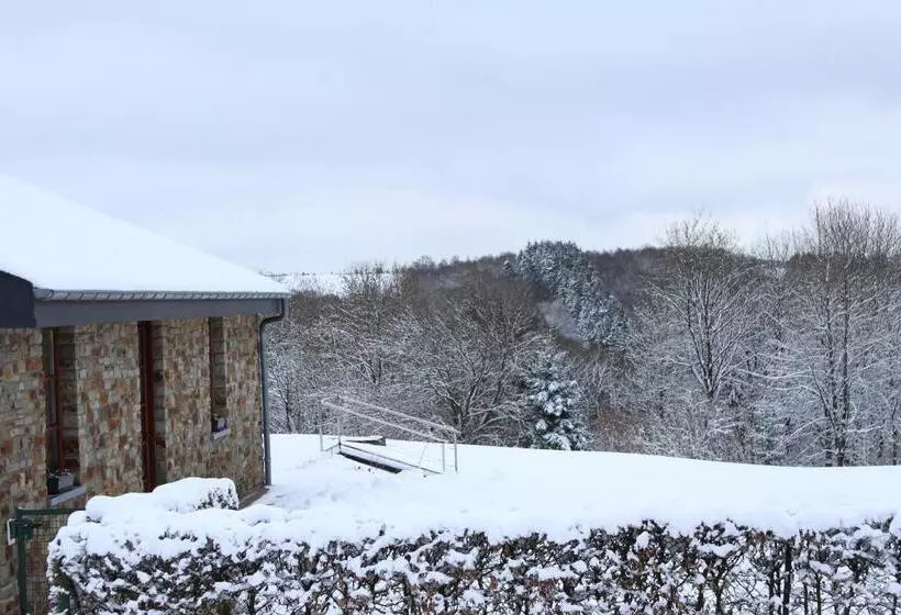 ベッドアンドブレックファースト Chanteloup, Maison D Hôtes  Halleux