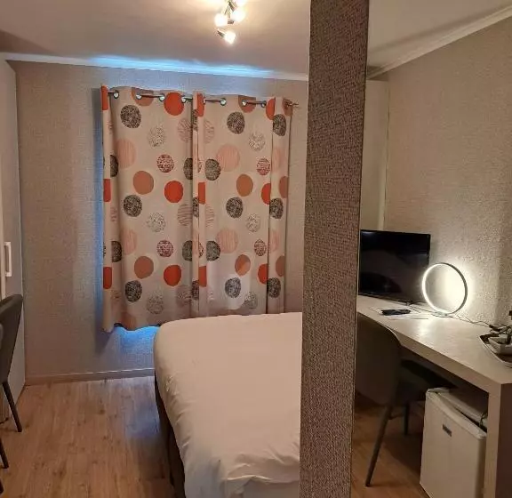 ベッドアンドブレックファースト Chanteloup, Maison D Hôtes  Halleux