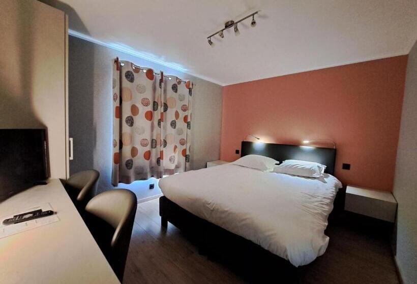 مبيت وإفطار Chanteloup, Maison D Hôtes  Halleux