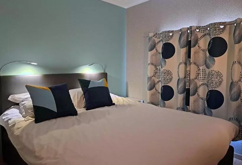 ベッドアンドブレックファースト Chanteloup, Maison D Hôtes  Halleux