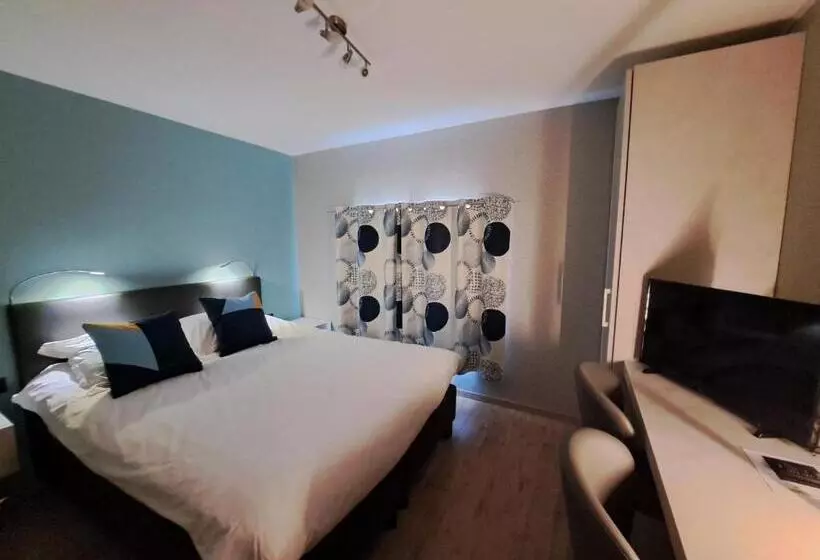 ベッドアンドブレックファースト Chanteloup, Maison D Hôtes  Halleux