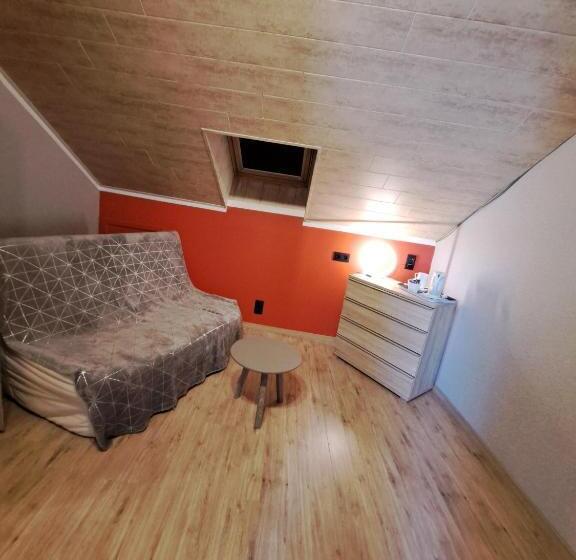 مبيت وإفطار Chanteloup, Maison D Hôtes  Halleux