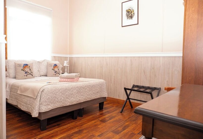 בית מלון כפרי Albatros