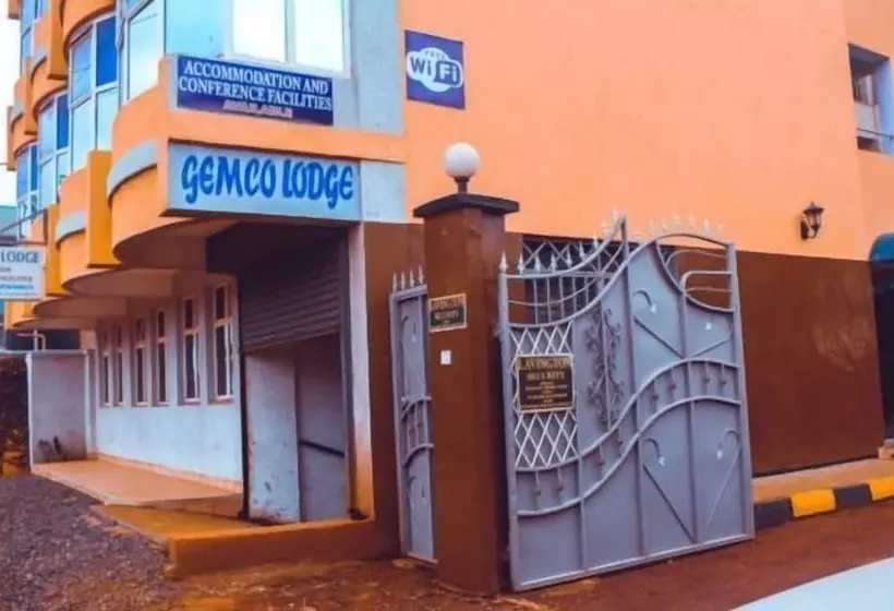 هتل Gemco Lodge