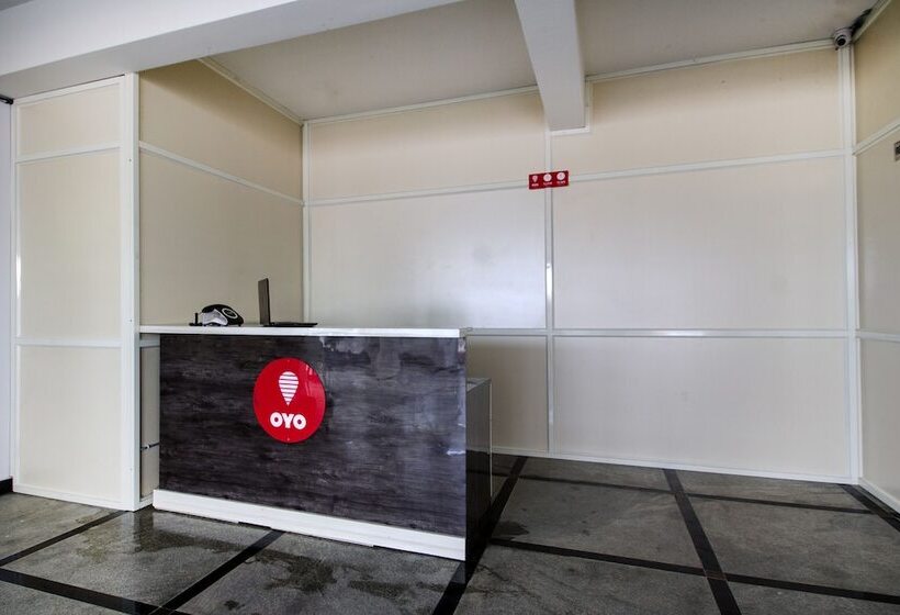 ホテル Oyo 6663 Airport Pride Inn