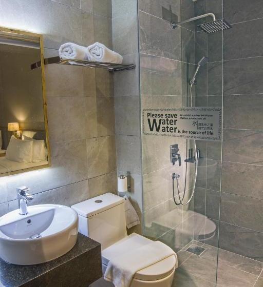 בית מלון כפרי Redpine Boutique