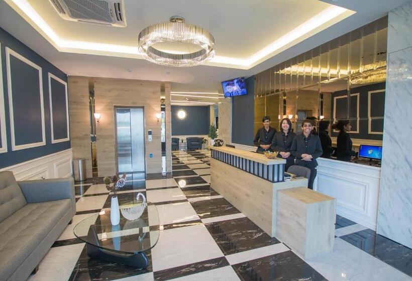 בית מלון כפרי Redpine Boutique