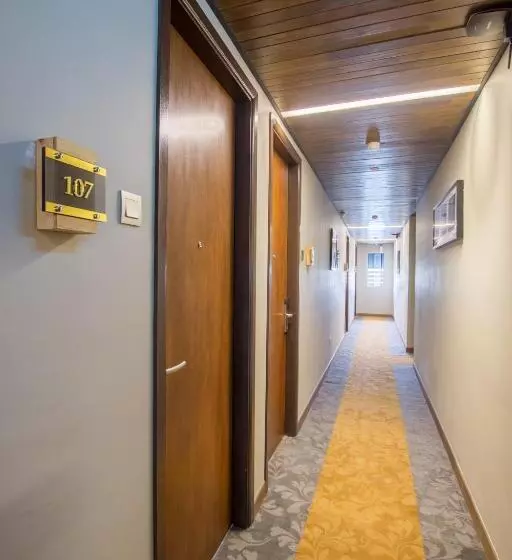 Hotelli Redpine Boutique