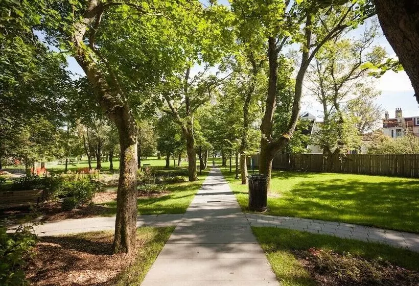 Hotelli Ryan Mansion