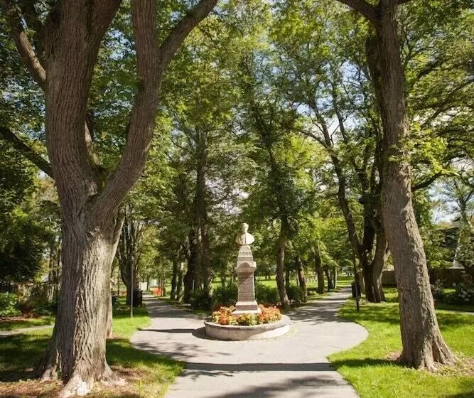 Hotelli Ryan Mansion