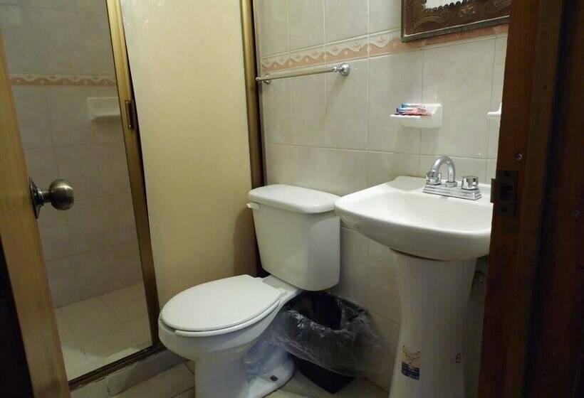 فندق San Cristobal