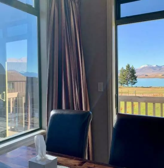 Lake Tekapo Village Motel