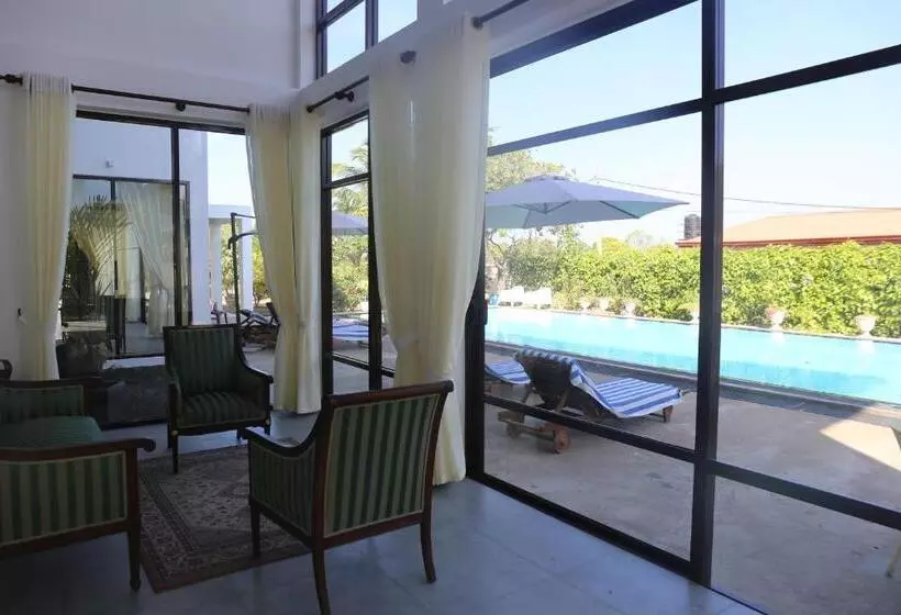 Amanda Beach Resort