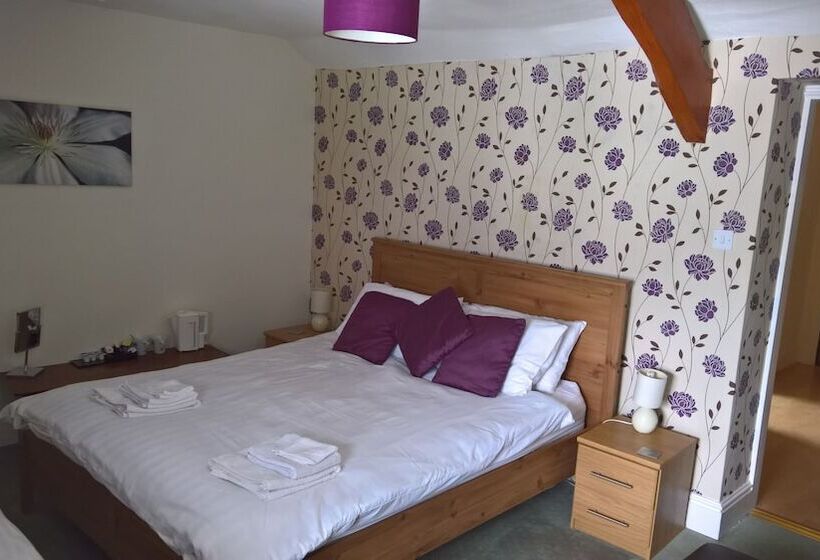 ベッドアンドブレックファースト Black Bull