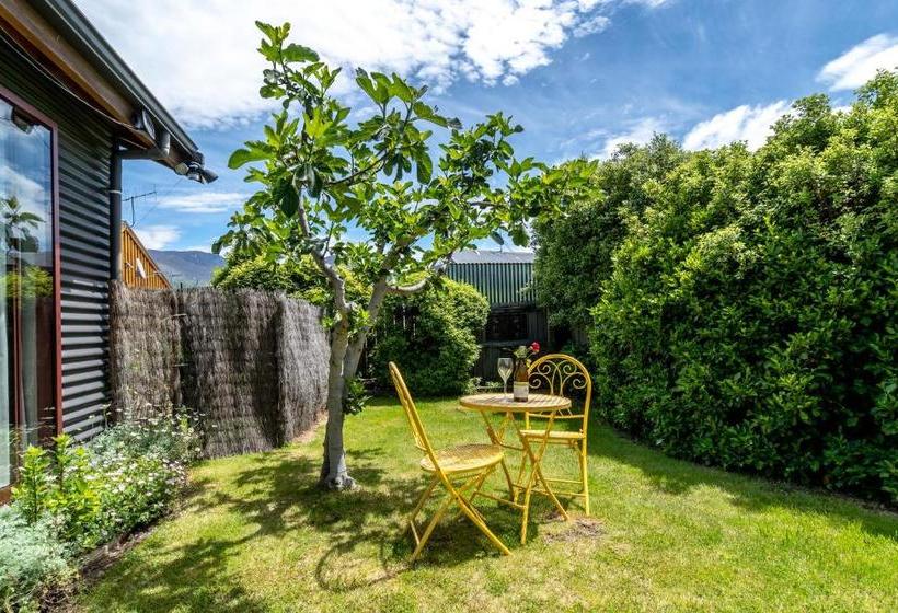 ベッドアンドブレックファースト Cosy Contemporary Hideaway