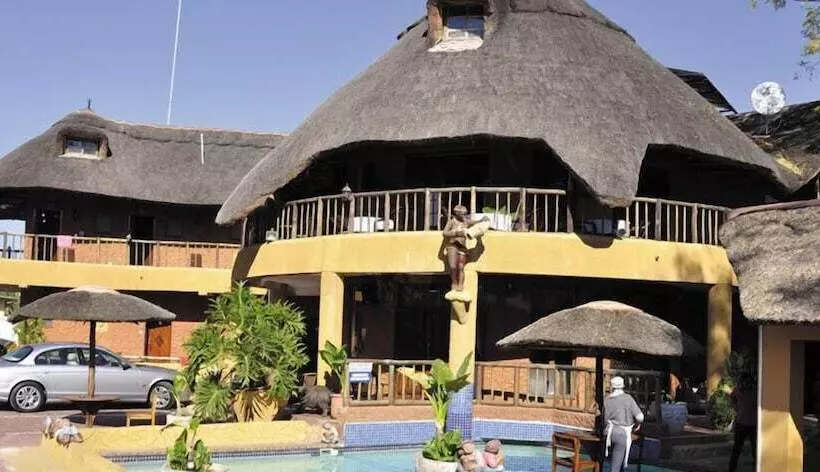 هتل African Home