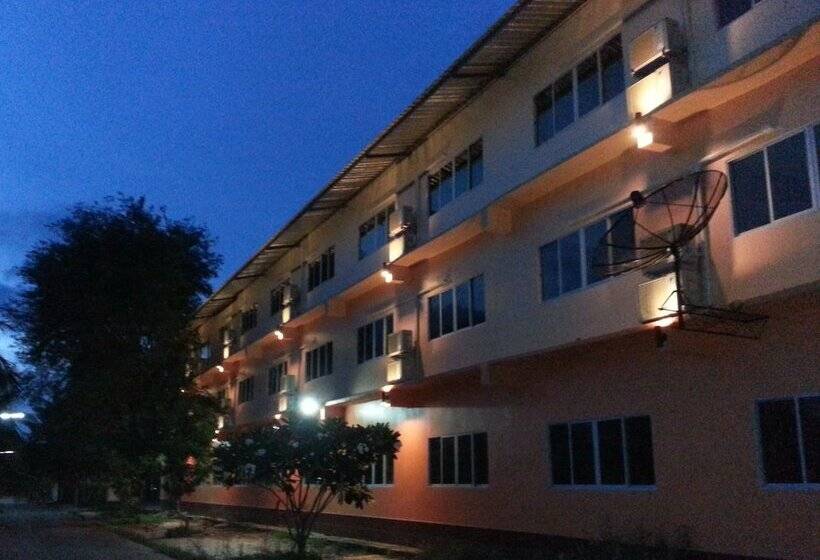 酒店 Budsarakam Place