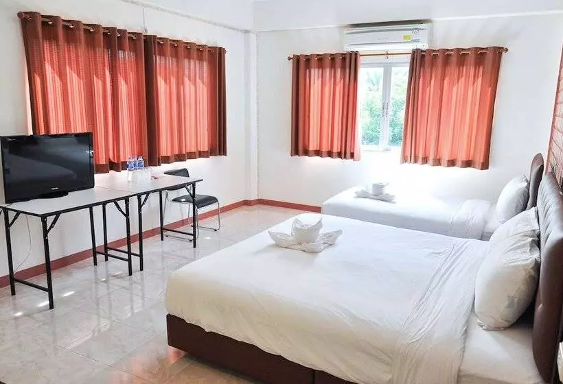 هتل Budsarakam Place