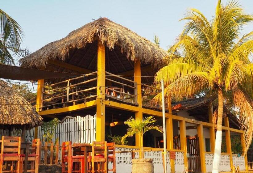 هتل Restaurante Spa La Barca De Oro