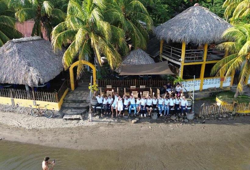 هتل Restaurante Spa La Barca De Oro