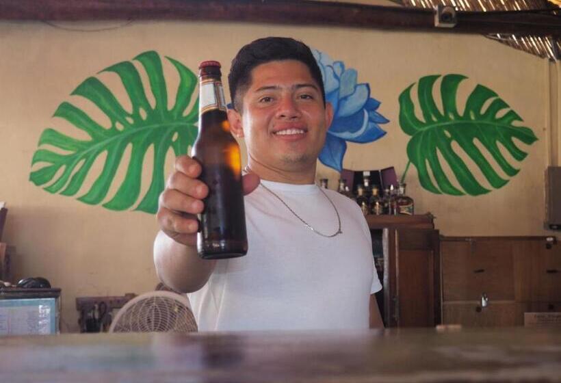 هتل Restaurante Spa La Barca De Oro