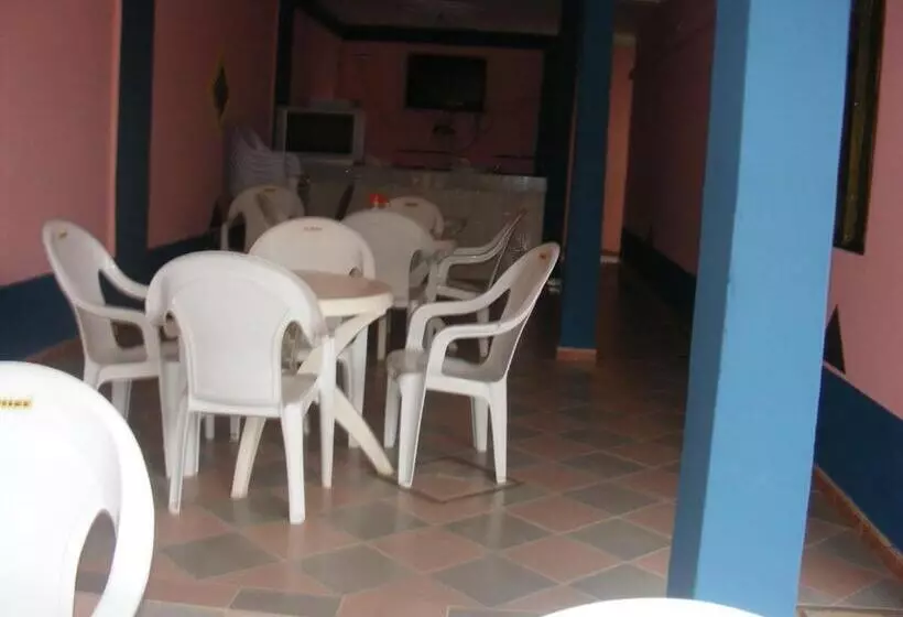 هتل Safari Cotonou