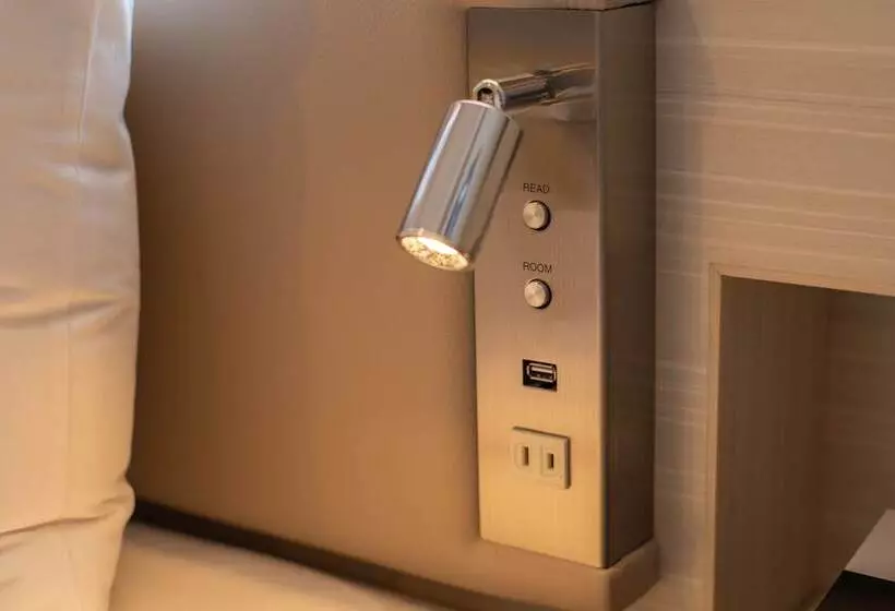 هتل The Rise Osaka Kitashinchi