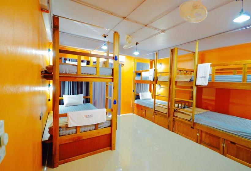 Nomad Hostel Krabi